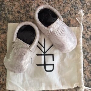 Freshly picked. Size 4. Brand new.